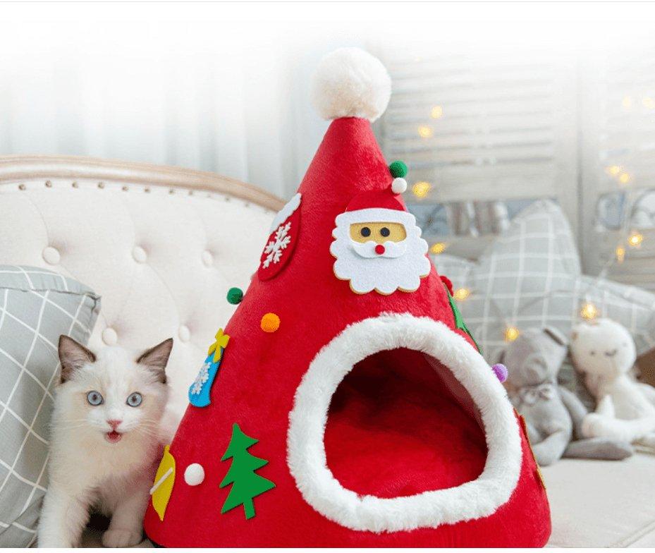 Christmas Cat Cozy Nest